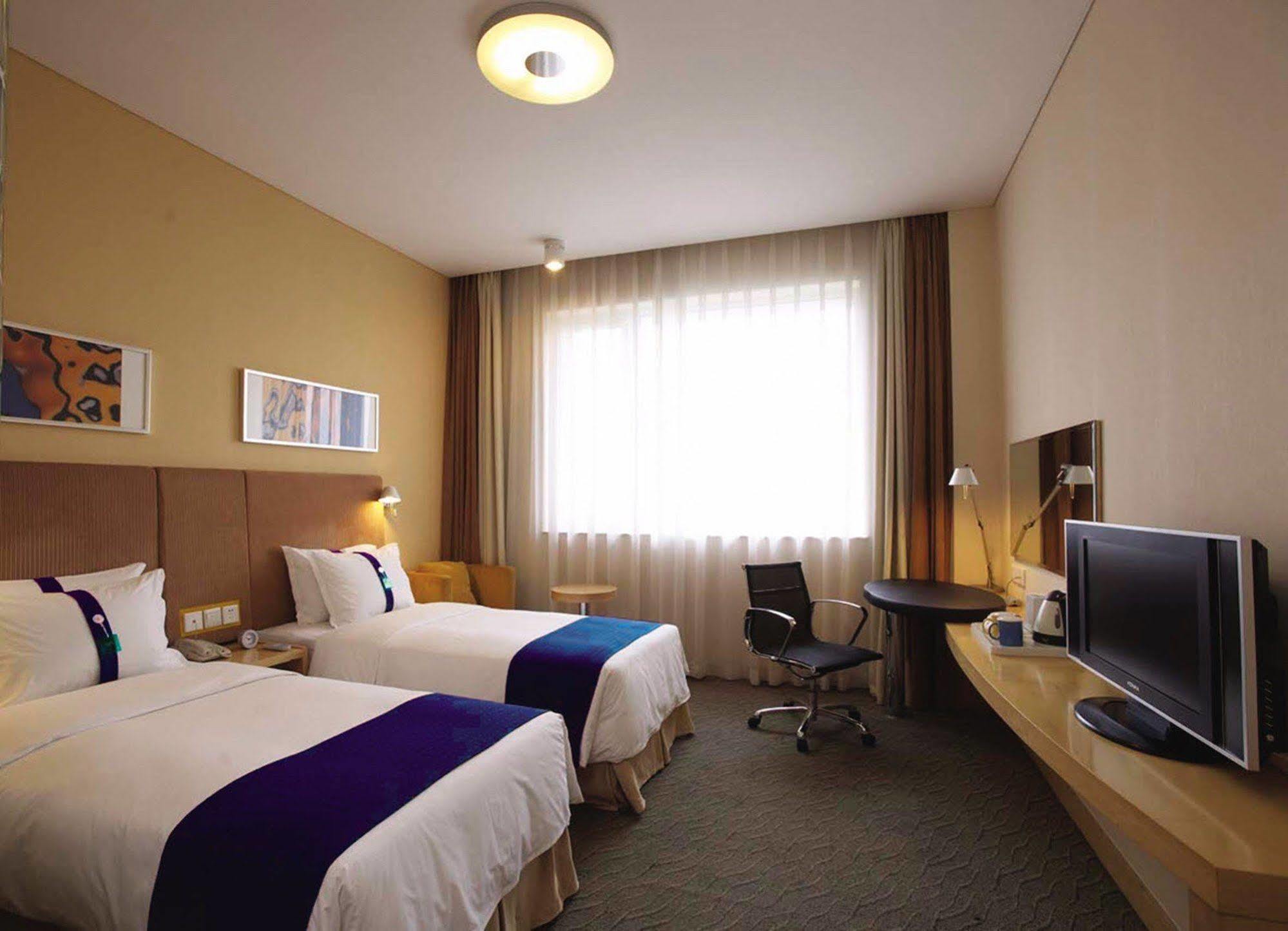 Holiday Inn Express Xi'An North By Ihg Exterior photo